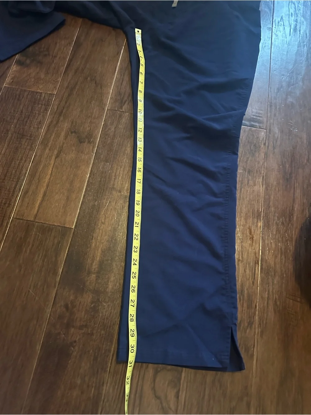 FIGS | Navy 4 Pocket Scrub Pants - Men’s  Large